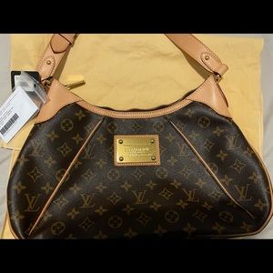 Louis Vuitton monogram Thames gm